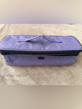 🌻5/$16🌻Purple Travel Curling Iron/Organizer Case